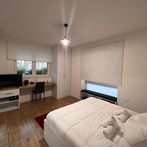 Grand Park & Bllok Area Rooms